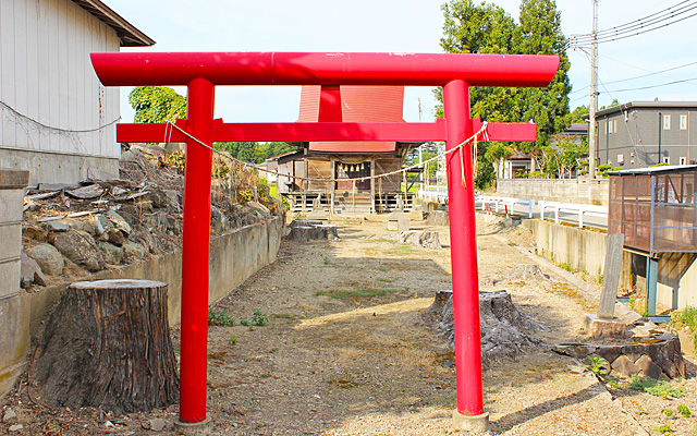 新町の稲荷神社