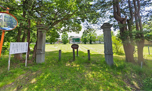 角間川小学校四上校舎跡